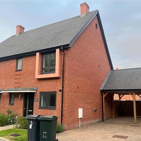 Ashford Retreat - Luxury Home With Double Parking Eksteriør bilde