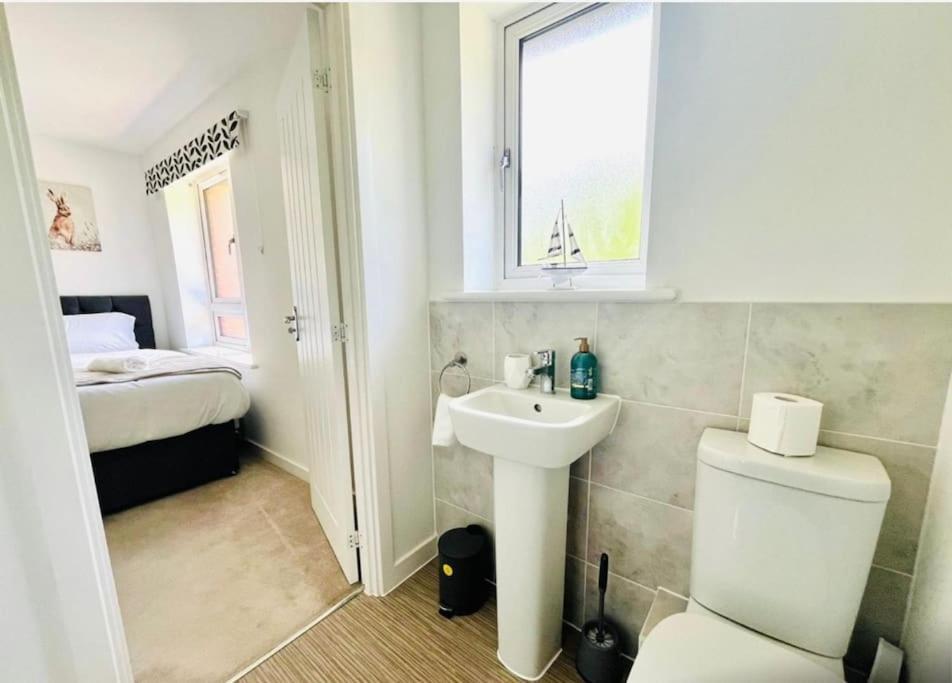 Ashford Retreat - Luxury Home With Double Parking Eksteriør bilde